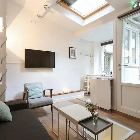 Modern 1 Bedroom Apartment Near Eiffel Tower Parijs Buitenkant foto